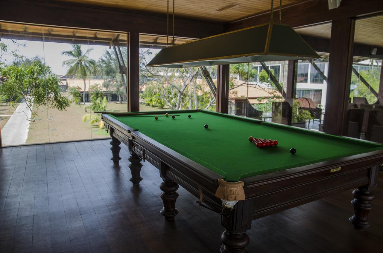Regenta Arie Lagoon Negombo Extérieur photo